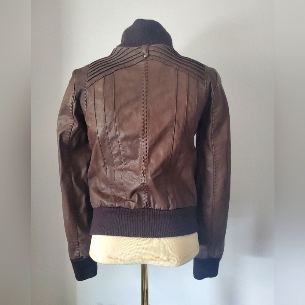 Danier fitted leather and  wool brown jacket. Size xs - Picture 6 of 10